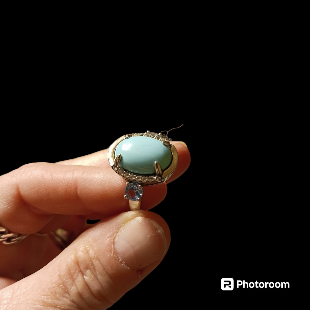 Turquoise and silver ring - Picture 3 of 4
